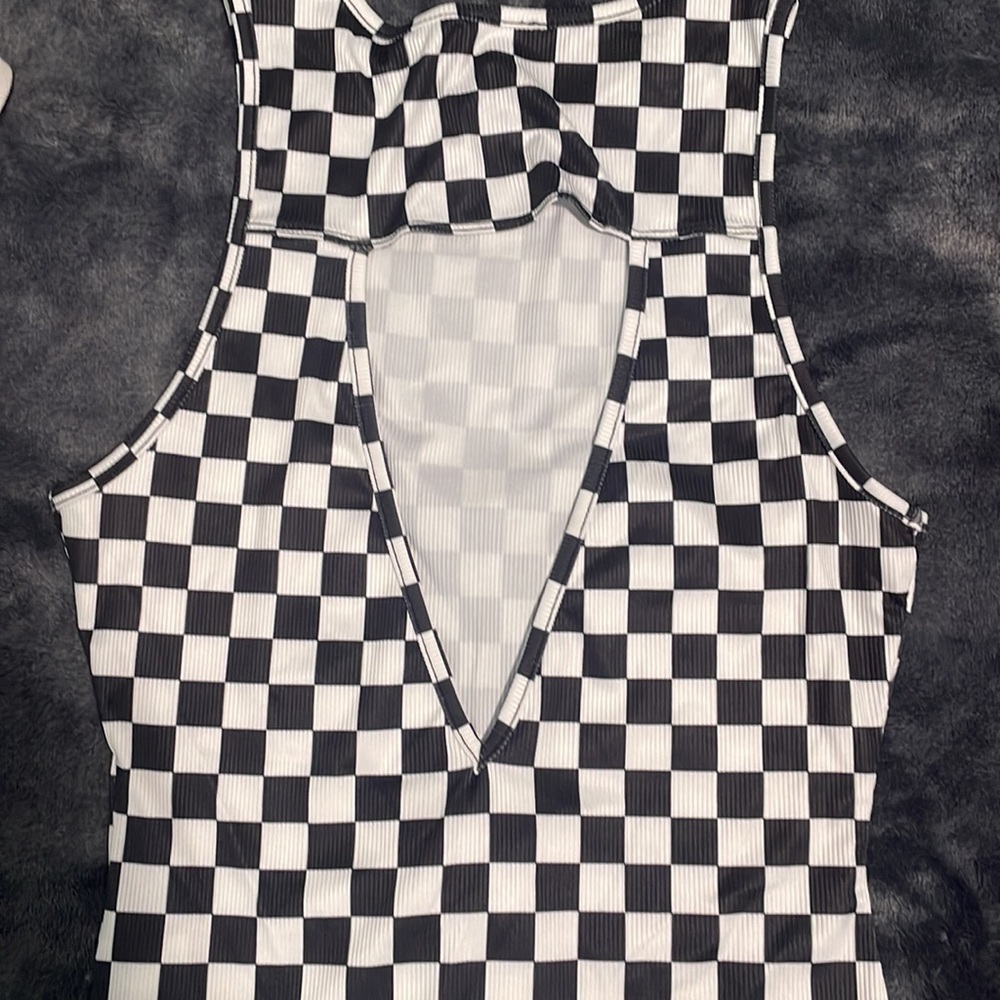 Patterned Bodysuits - Picture 3 of 4